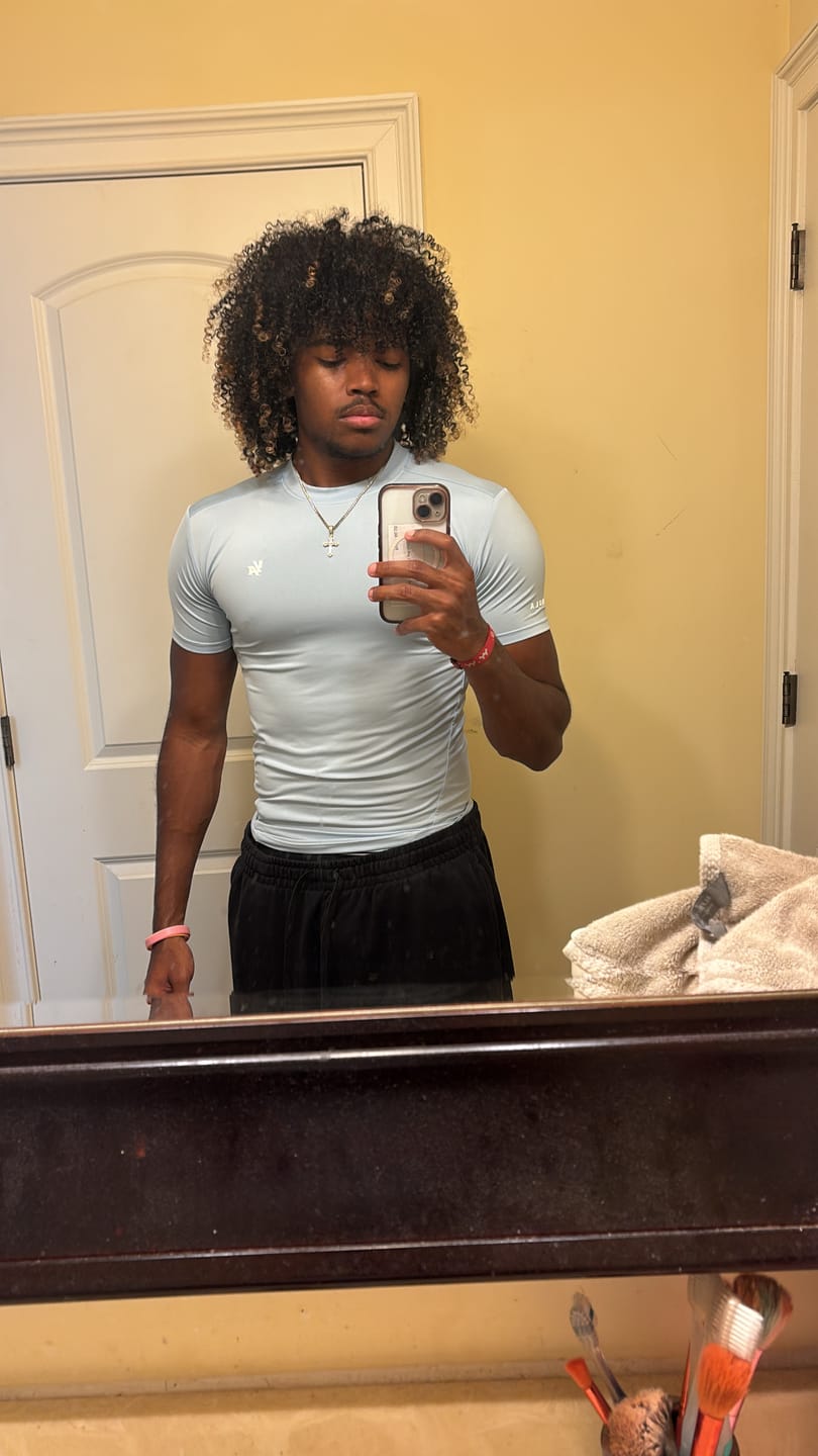 Customer photo review of 476 - Stealth Compression Tees