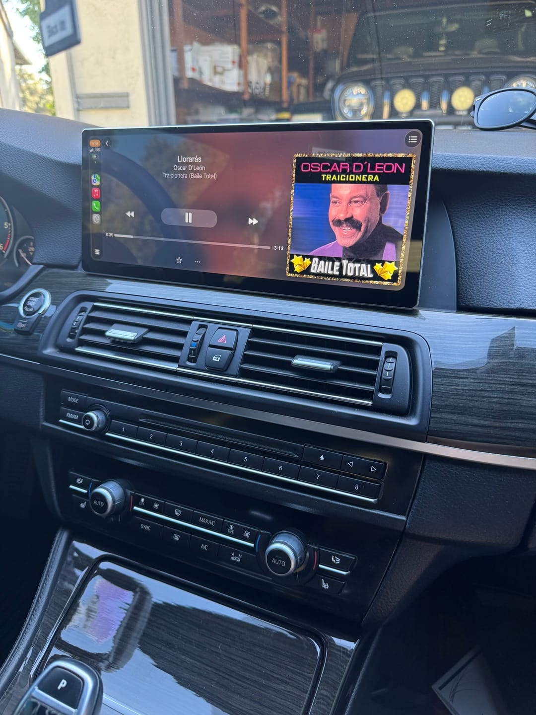 Customer photo review of BMW 5 Series | F10/F11/F18 | 10.25"/12.3" Linux CarPlay/Android Touchscreen Display | 2011 - 2016