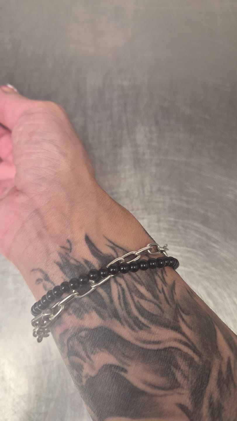 Customer photo review of Obsidian Perlenset - Halskette & Armband