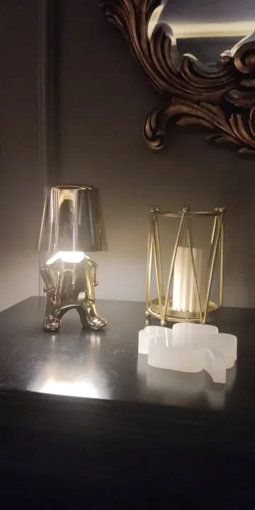 Customer photo review of Figurine Table Lamp for Bedside, Gold, Touch Dimming, 19 cm