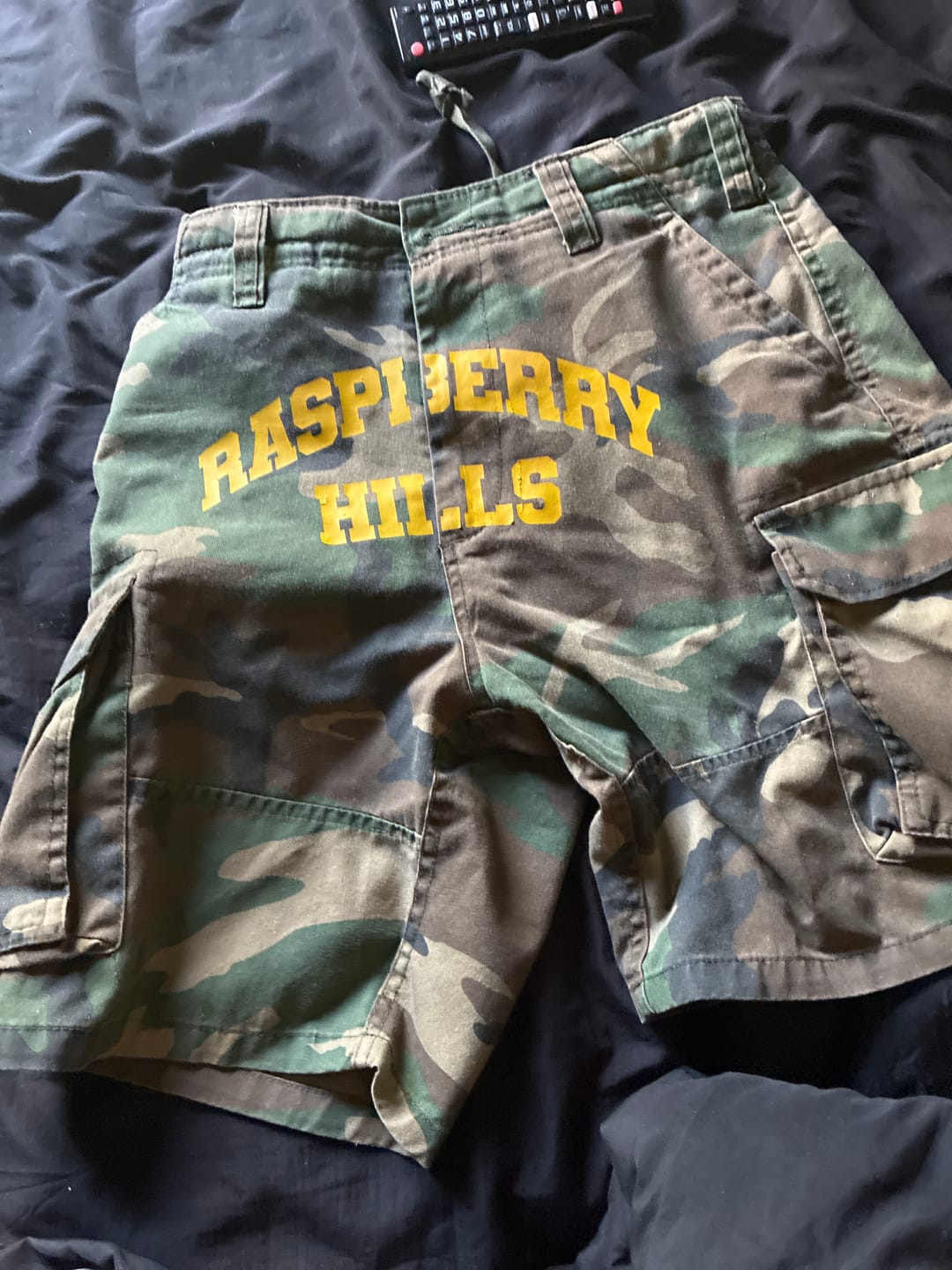 Customer photo review of GV Gallery Camo Cargo Shorts Green