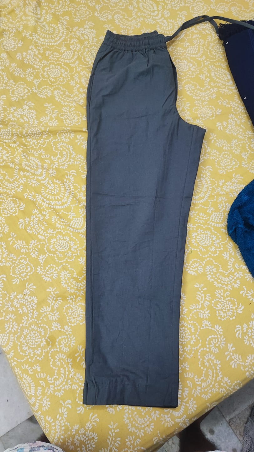 Customer photo review of Men Cement Grey Cotton Pant
