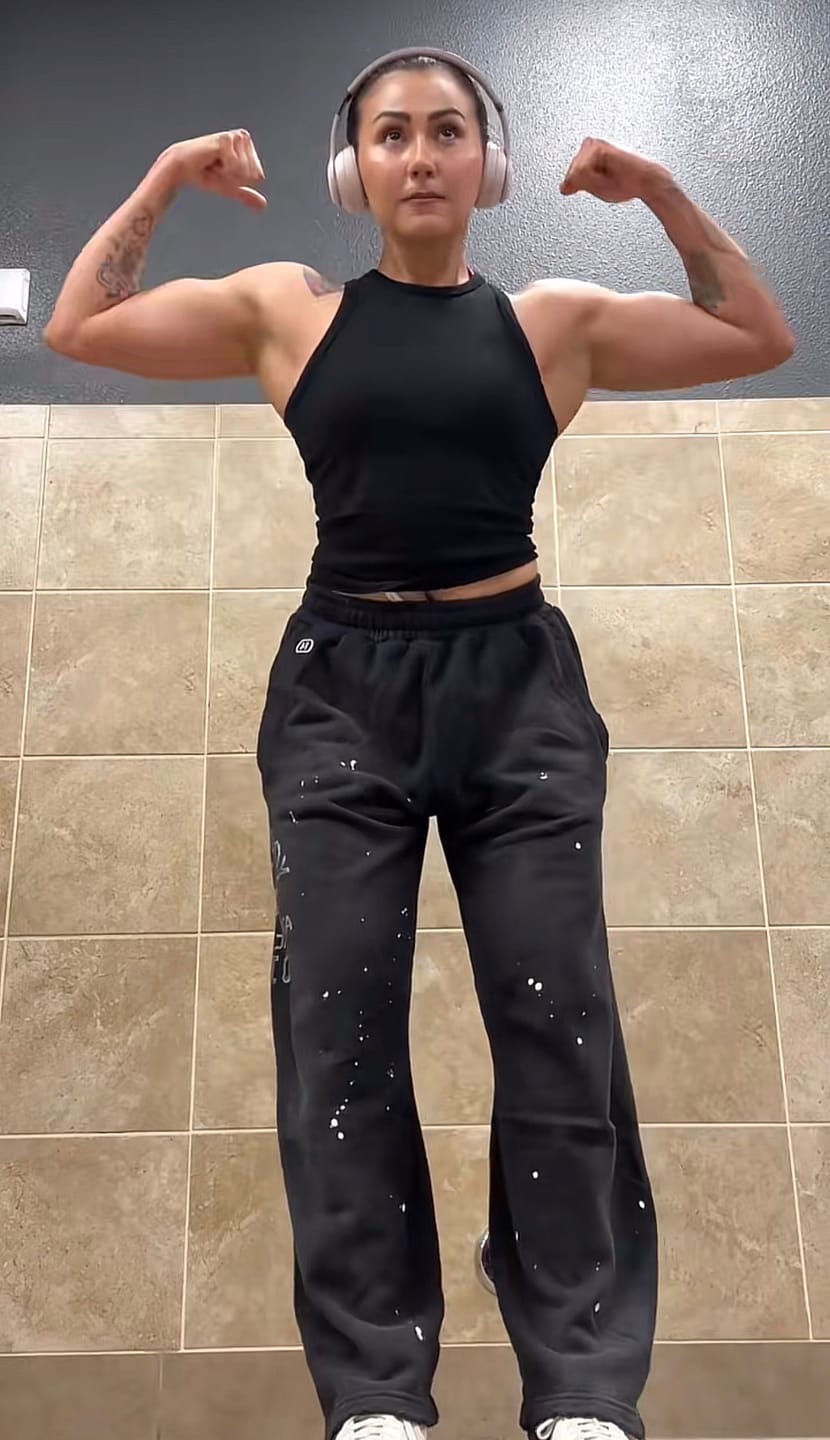 Customer photo review of 2003 - Golden Era Joggers