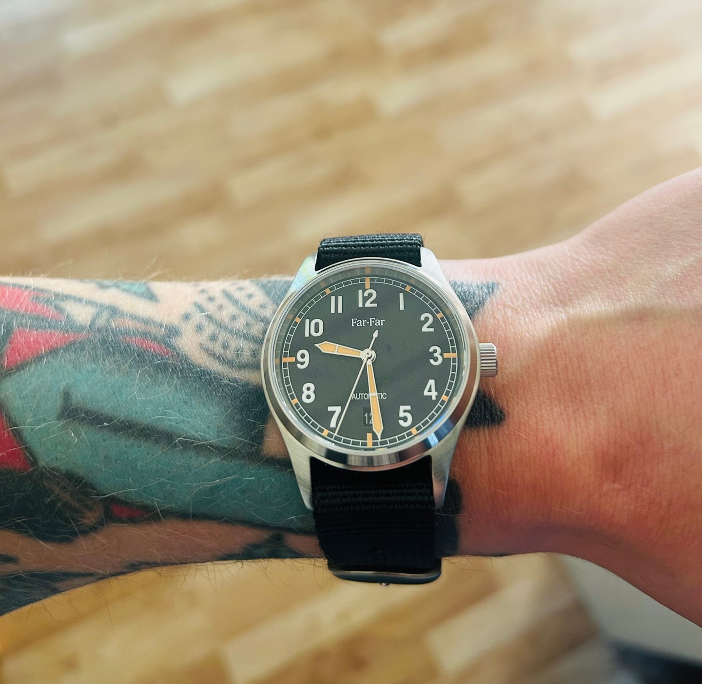 Customer photo review of Far-Far Retro Sort Automatisk