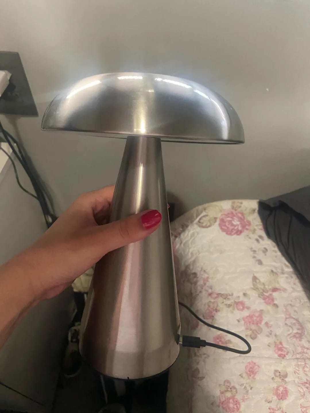 Customer photo review of Copper Table Lamp for Nightstand, Dome Shade, 23 cm