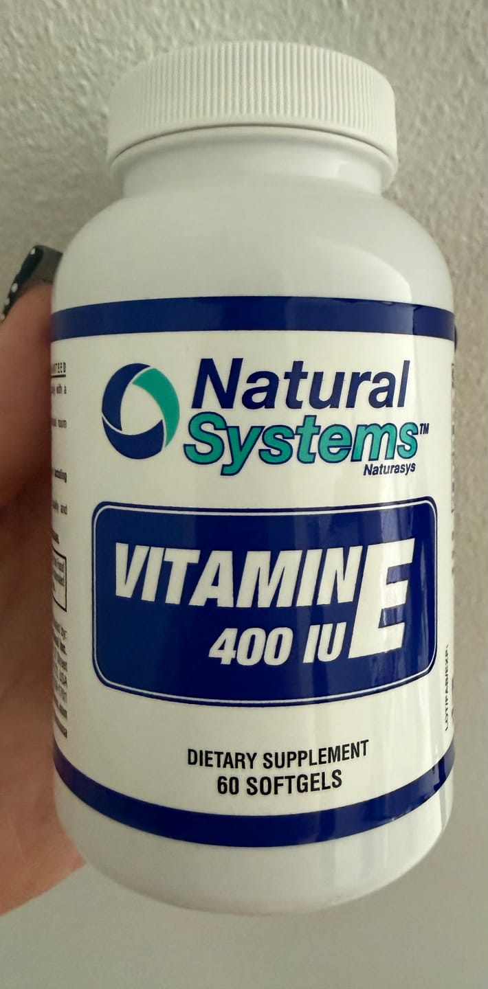 Customer photo review of Vitamina E 400 IU — 60 Cápsulas Blandas | Antioxidante para Piel, Corazón e Inmunidad