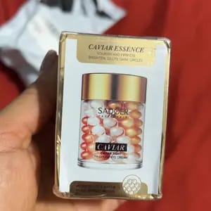 Customer photo review of Crema Contorno Occhi Anti-Invecchiamento con Estratto di Caviale