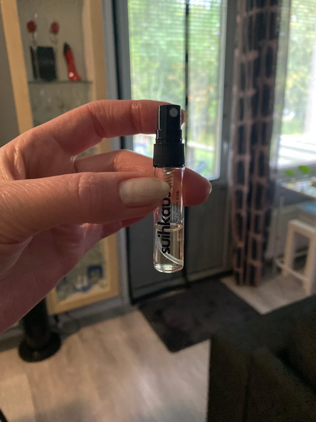 Customer photo review of Prada Paradoxe Virtual Flower Eau De Parfum