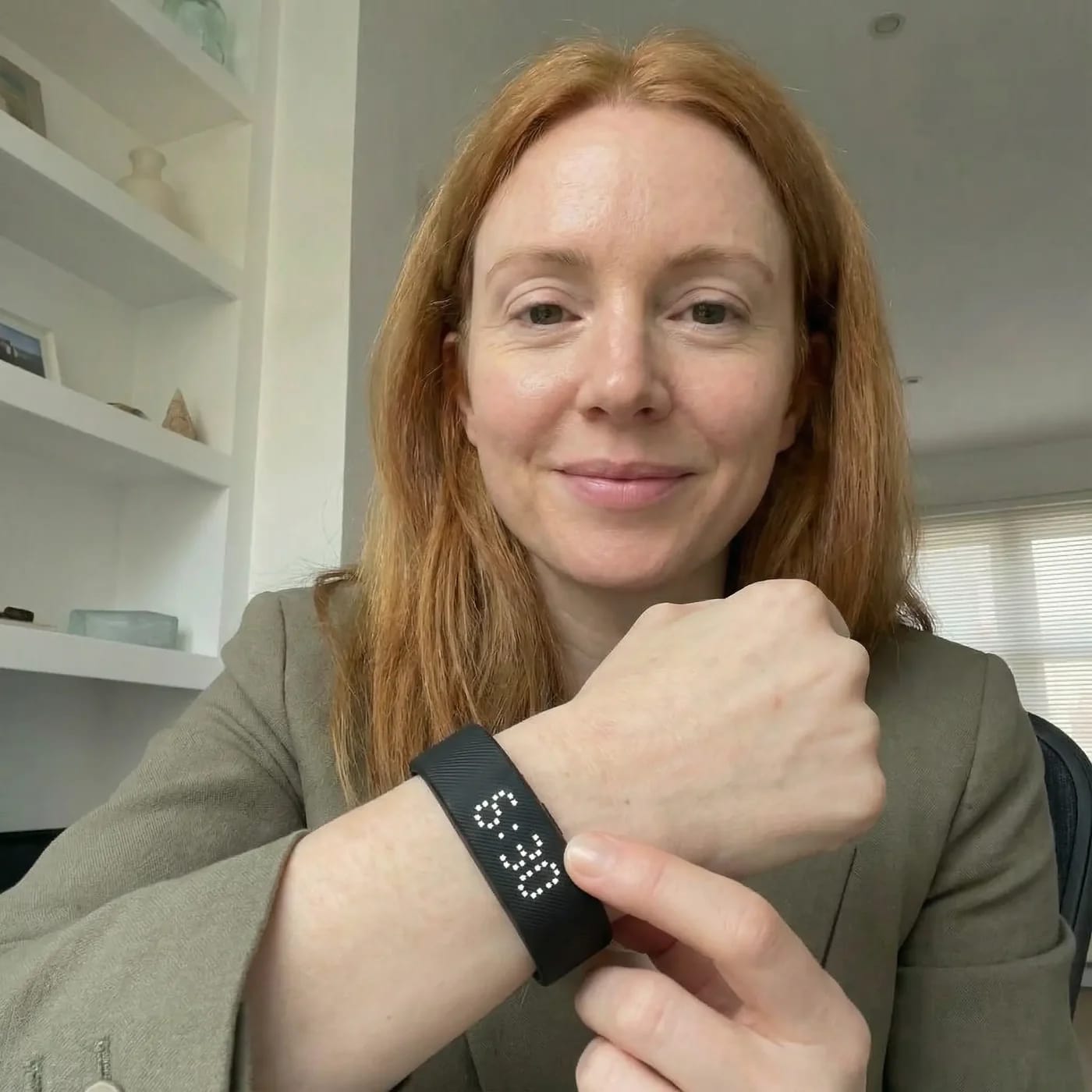 Customer photo review of Ryze Wake Up Band