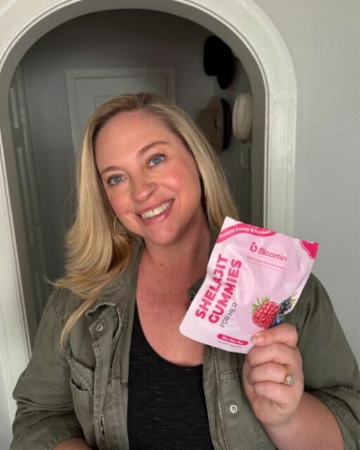 Customer photo review of Bloomin Gummies for Women