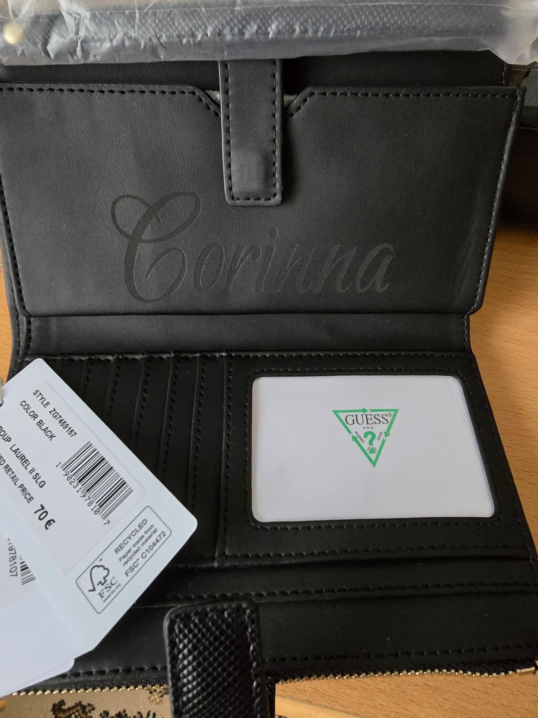 Customer photo review of Guess Laurel II Double Zip Organizer Geldbeutel Schwarz
