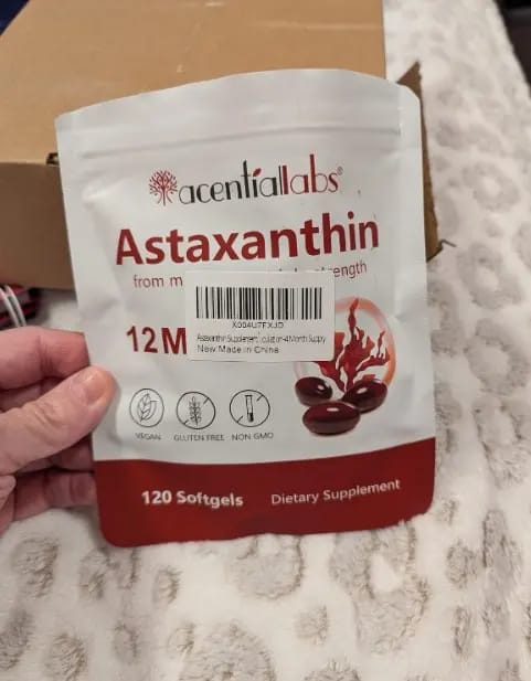 Customer photo review of Astaxanthin 12mg Softgels