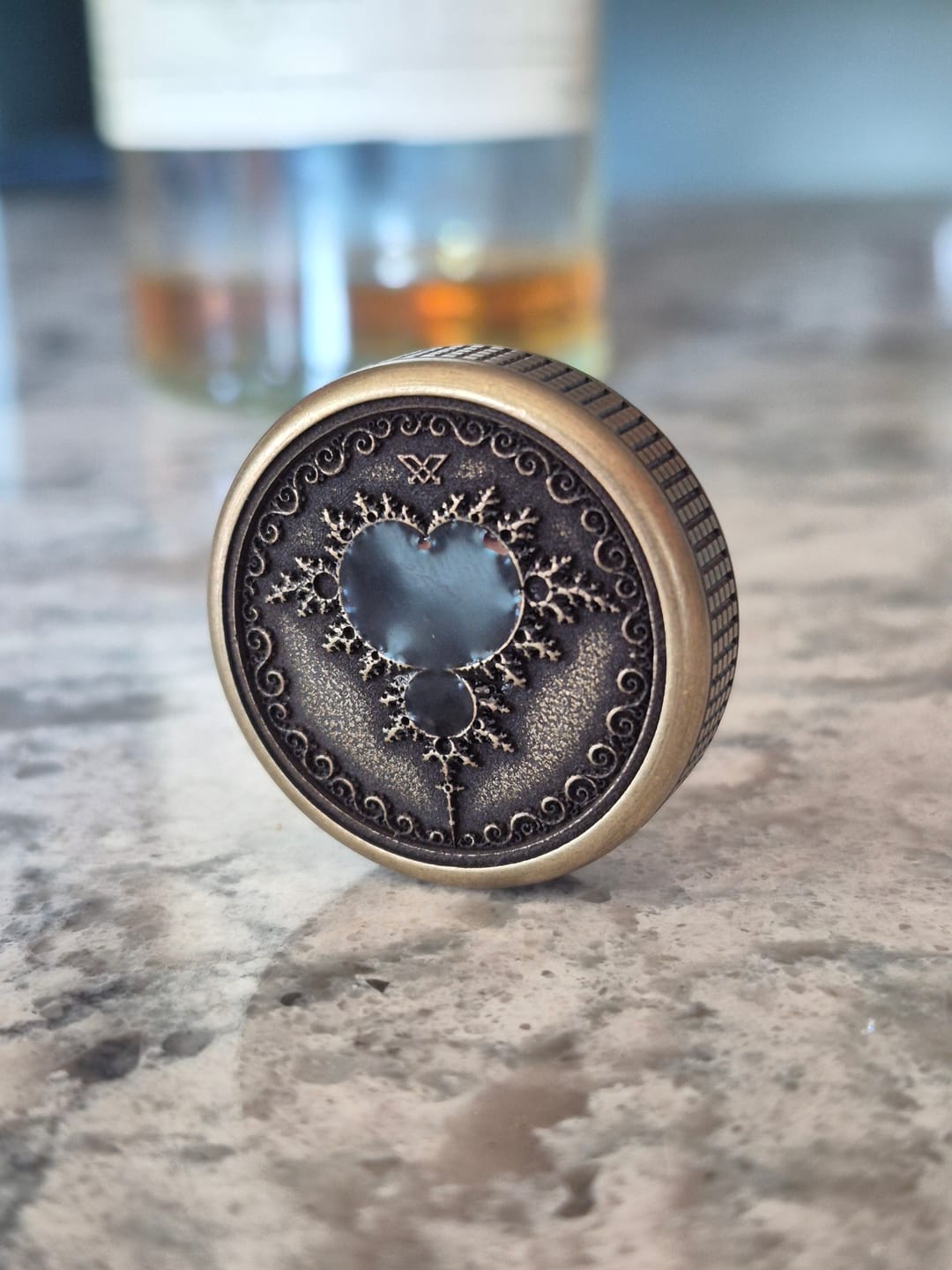 Customer photo review of Mandelbrot