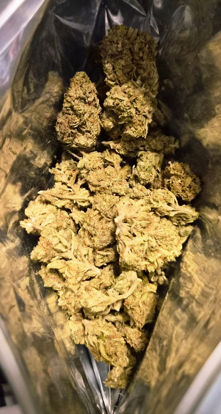 Customer photo review of Cheap THCA Flower Ounce