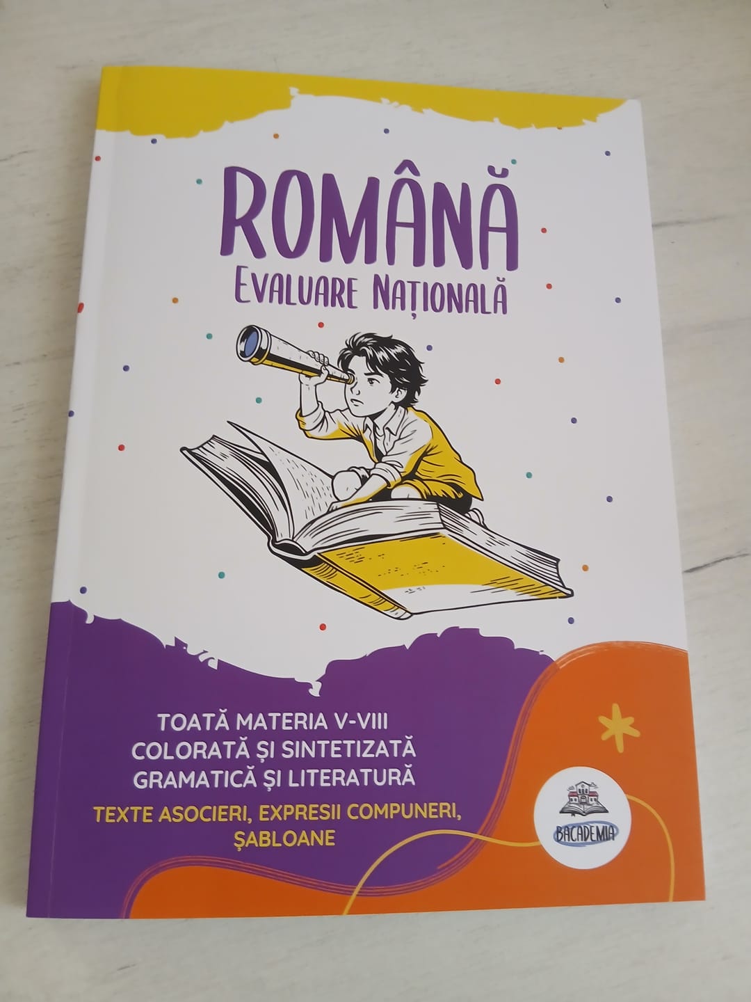 Customer photo review of Carte Română Evaluare Națională - Bacademia (Toată Materia V-VIII: Gramatică și Literatură)