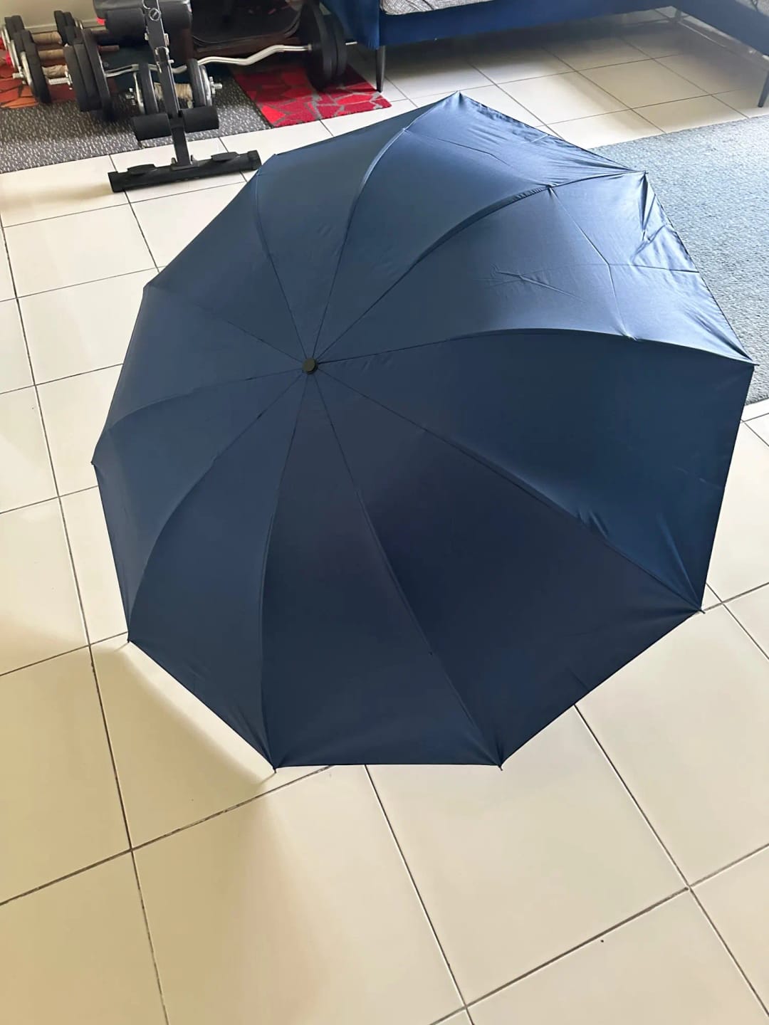 Customer photo review of Extra-Large 130cm Folding Sun and Rain Umbrella, Windproof and Waterproof