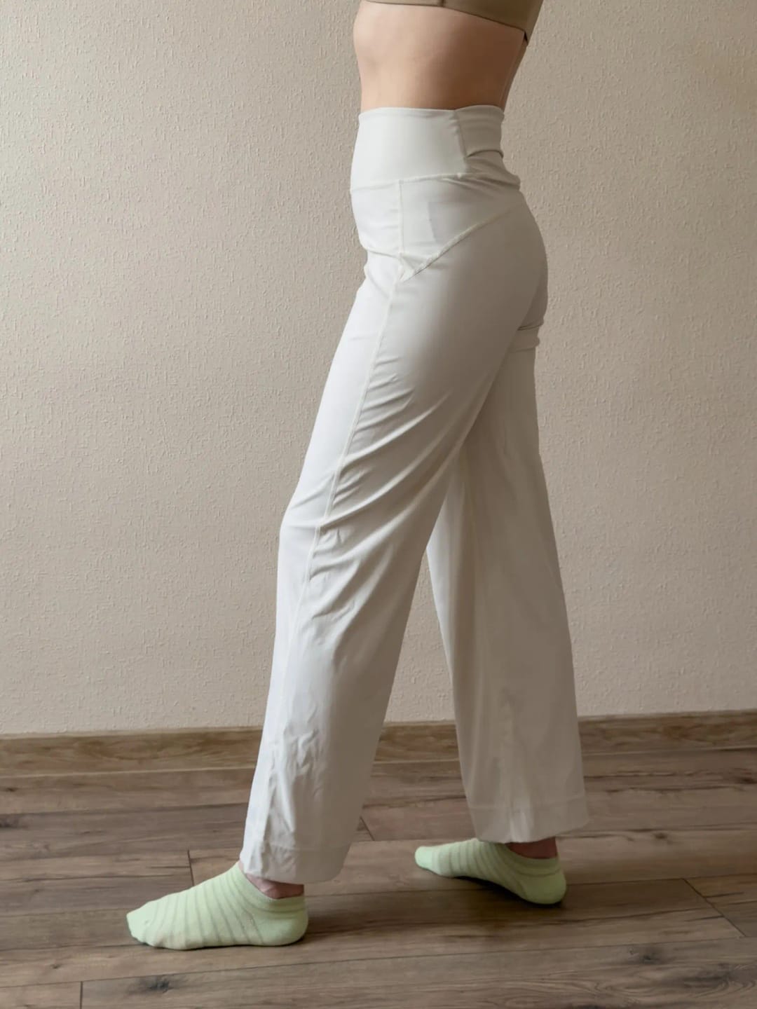 Customer photo review of High-Waist Stretch Yoga Pants for Women with Pockets, Soft Lightweight Fit