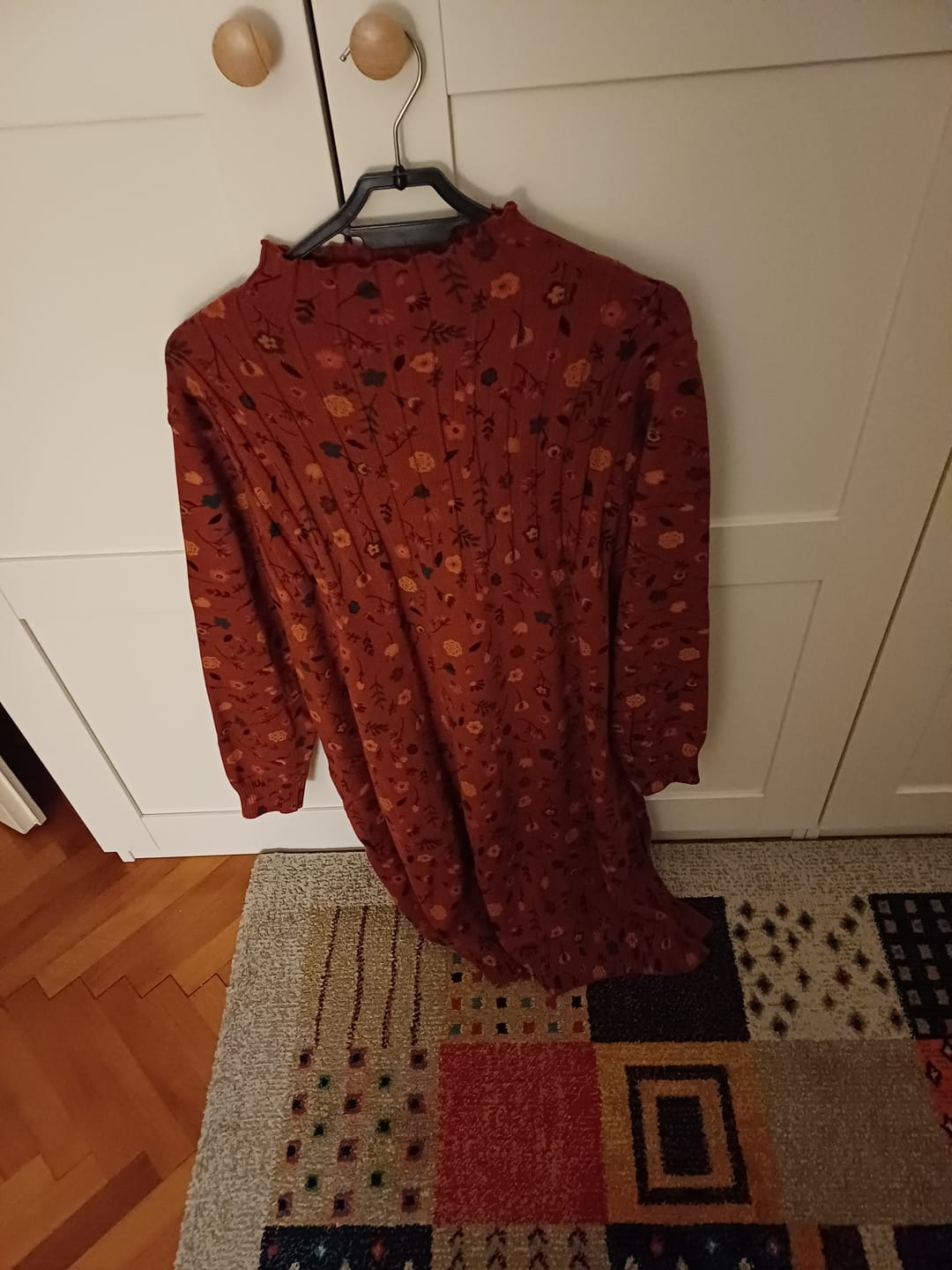 Customer photo review of Women Autumn Vintage Flower Half-Turtleneck Knitted Dress