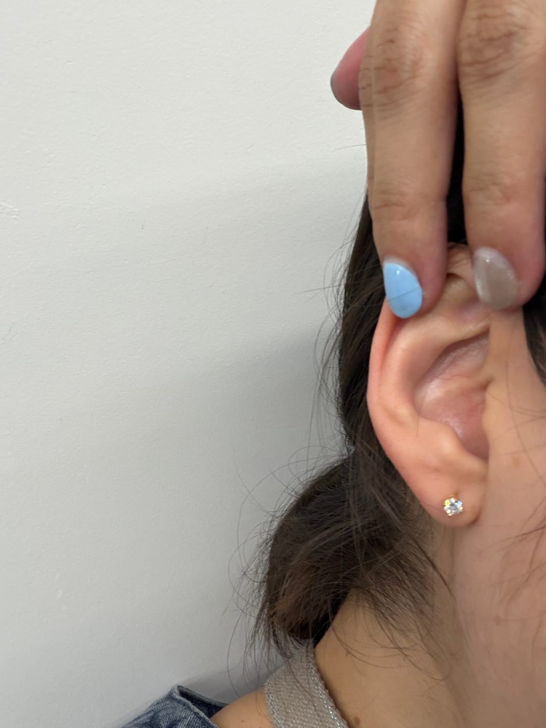 Customer photo review of Arete Broquel Solitario Corte Round 0.17 Ct Diamante Lab Grown