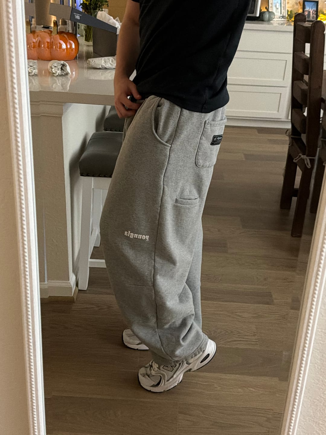 Customer photo review of 2134 - Iconic Barrel Sweats