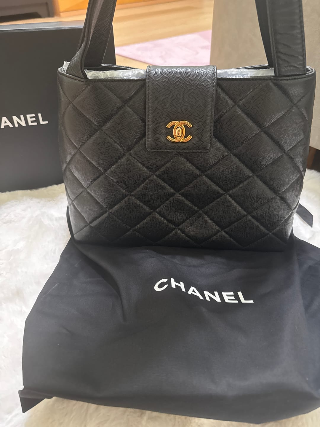 Customer photo review of CC 2026 Diamond Flap Shoulder Bag 29cm Black Calfskin Caviar