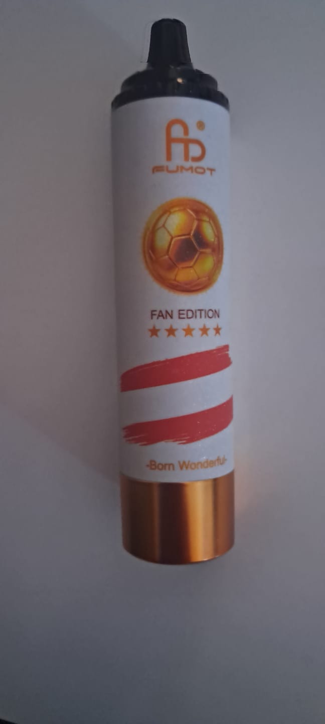 Customer photo review of Fumot Tornado 15K - Vaper Desechable - Cigarrillo Electrónico - 2% - 15000 Caladas