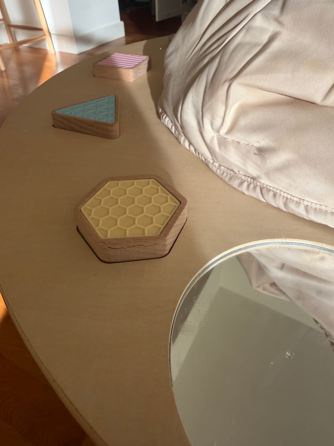 Customer photo review of Aldar Convertible Montessori Activity Table