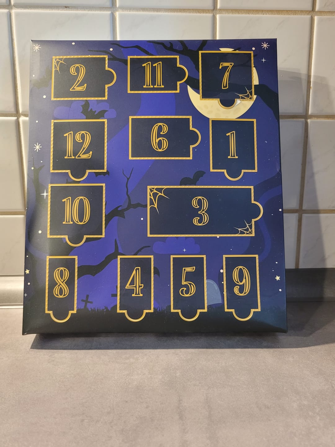 Customer photo review of Shelf of Shadows Halloween Adventskalender, 12-teilig