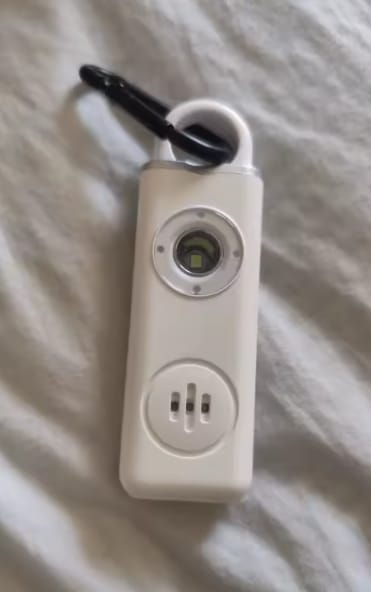 Customer photo review of Alarma de seguridad personal