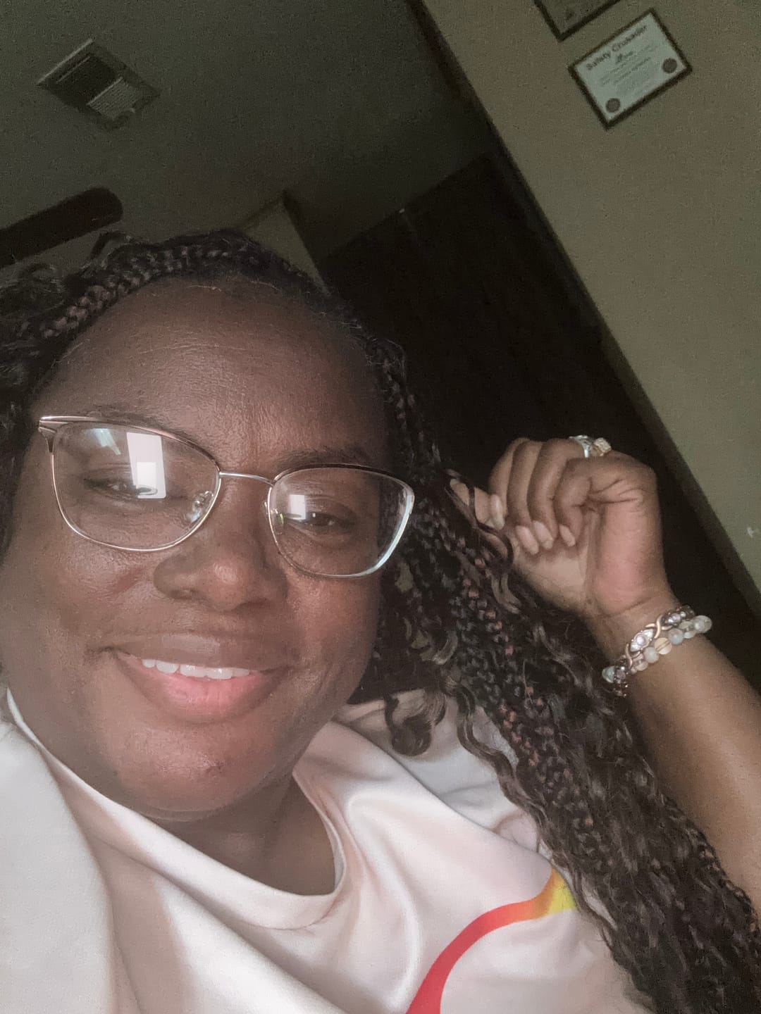 Customer photo review of #T1B/4 Medium Brown Deep Wave Human Crochet Hair with Dark Roots