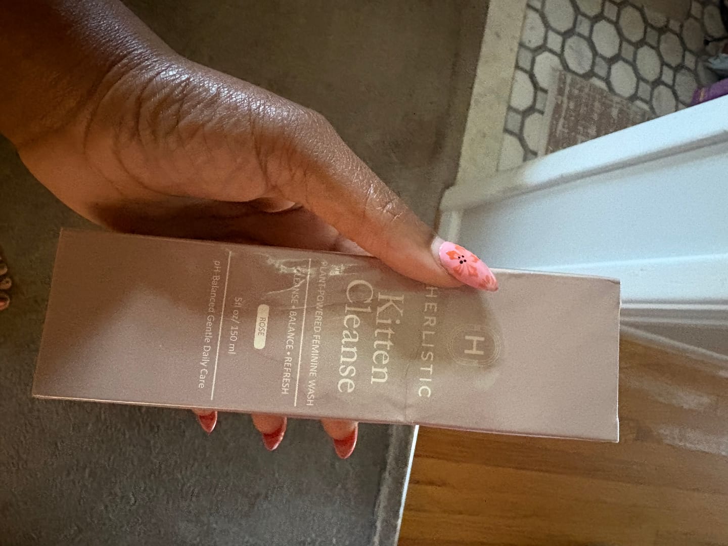 Customer photo review of Herlistic Kitten Cleanse
