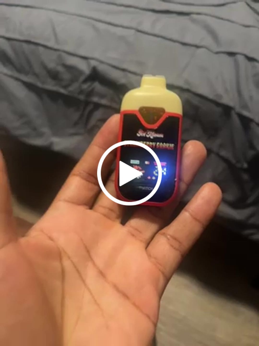 Customer video review of Strawberry Cookie 3.5ML Trio