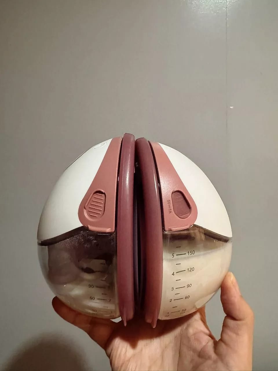 Customer photo review of Momcozy M6 Breast Pump