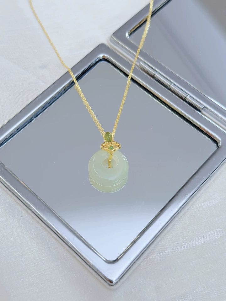 Customer photo review of The Tranquil Halo - Ningxiang Hetian Jade Necklace