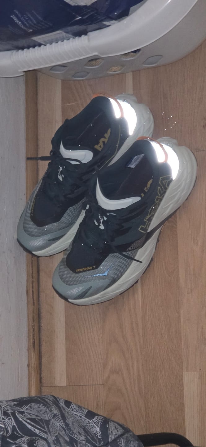 Customer photo review of Hoka M Speedgoat 7
