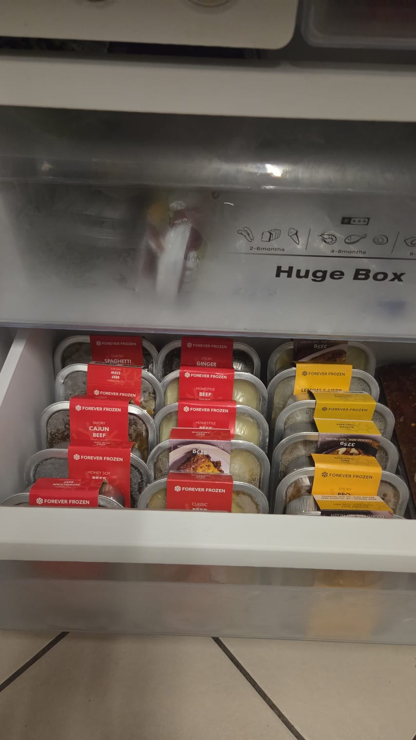 Customer photo review of BEEF & CHICKEN - Value Pack - 24 x Meals