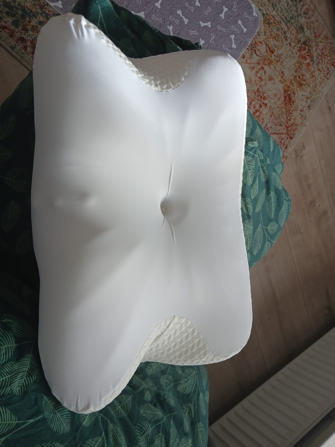 Customer photo review of Ergonomisches Nackenkissen