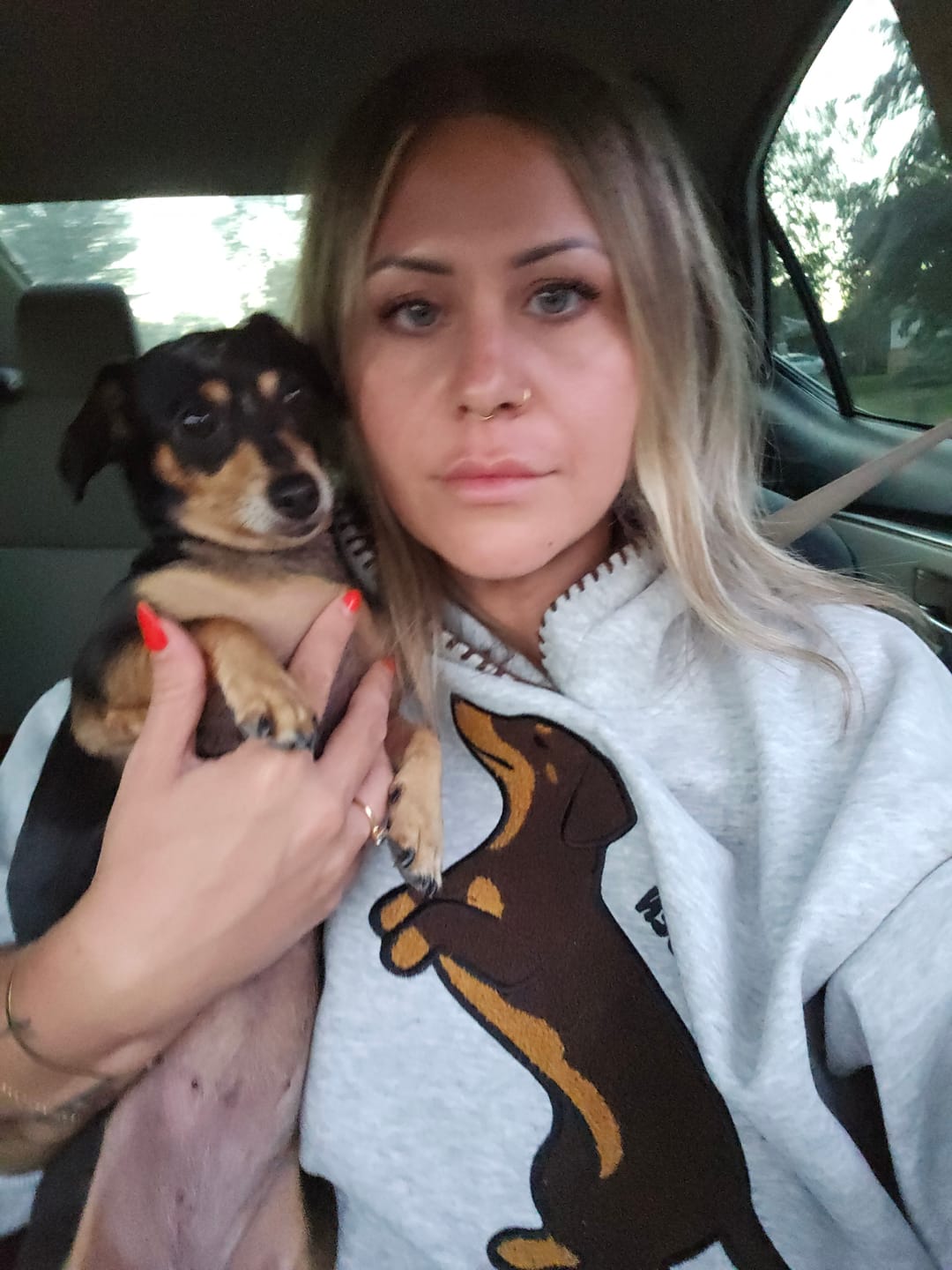 Customer photo review of Aelfric Eden Dachshund Pullover Hoodie