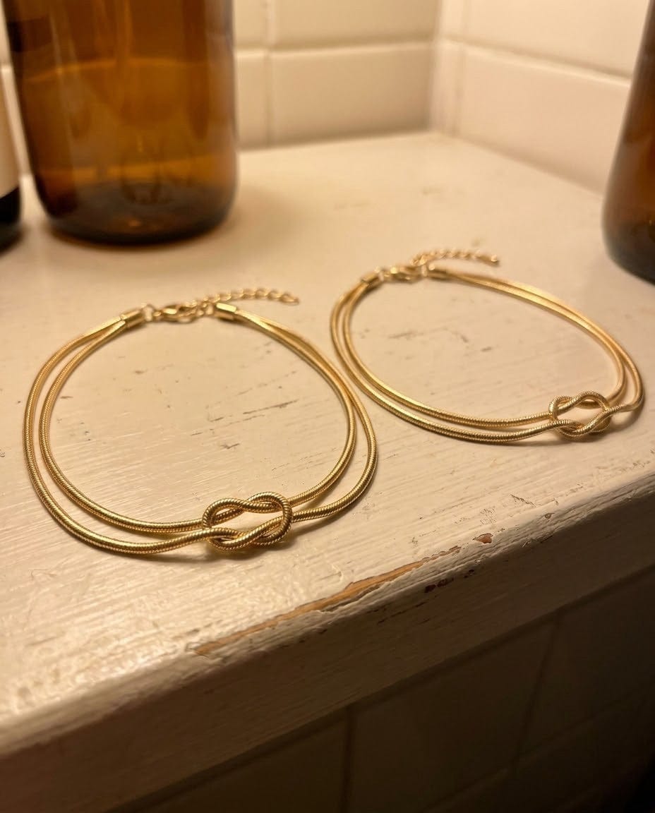 Customer photo review of Knot Couple Bracelet