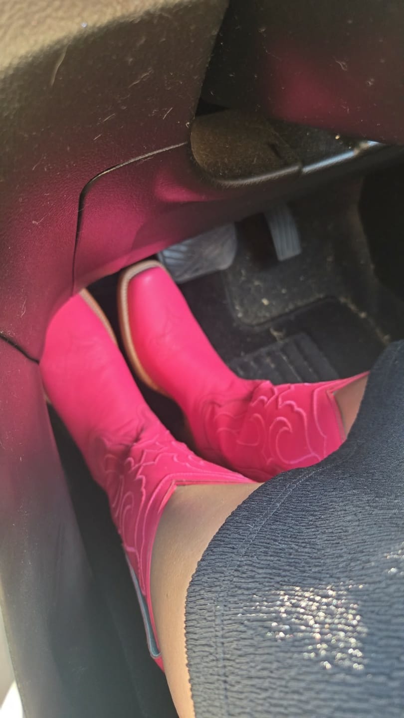 Customer photo review of Corral" Ladies Fuchsia SQ Toe Cowboy Boots