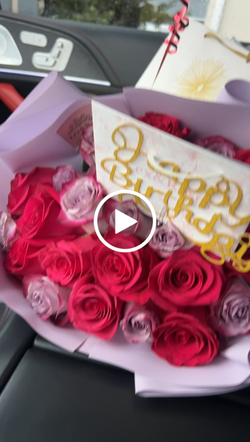 Customer video review of Fuchsia Bouquet