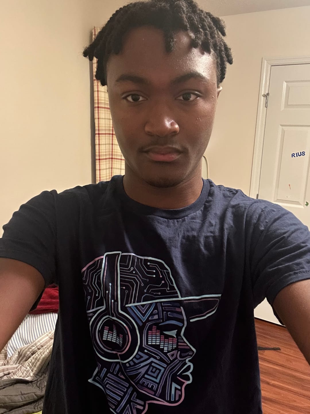 Customer photo review of Hip Hop Digital Sound Tee