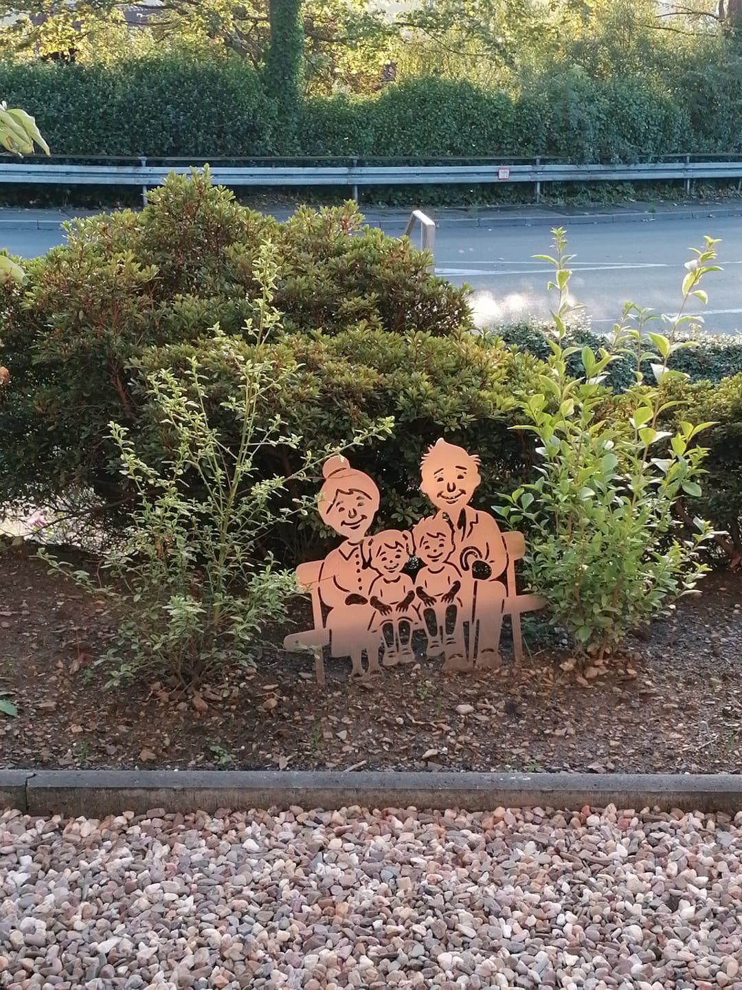 Customer photo review of Gartenstecker Oma & Opa mit Enkelkindern