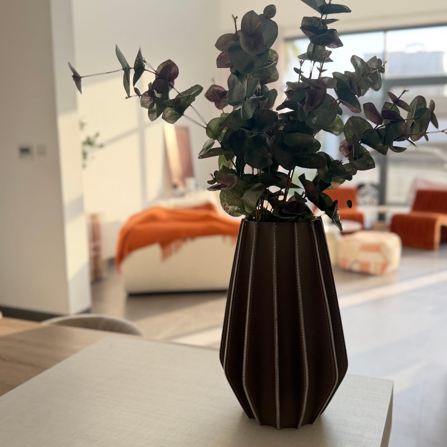 Customer photo review of Leather Vase-Dry & Fresh-L KB3008DL