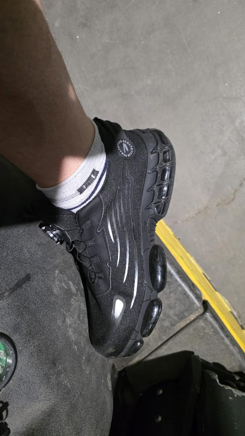 Customer photo review of SALVOX S3 Sicherheitshalbschuh NEXUS™