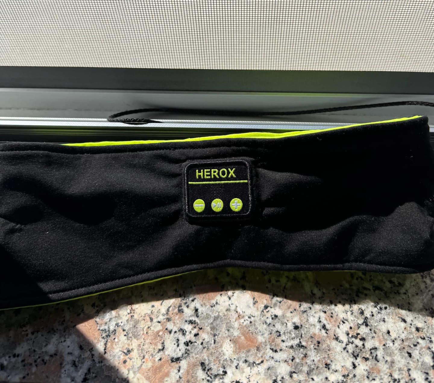 Customer photo review of AirBand - Fascia Musicale