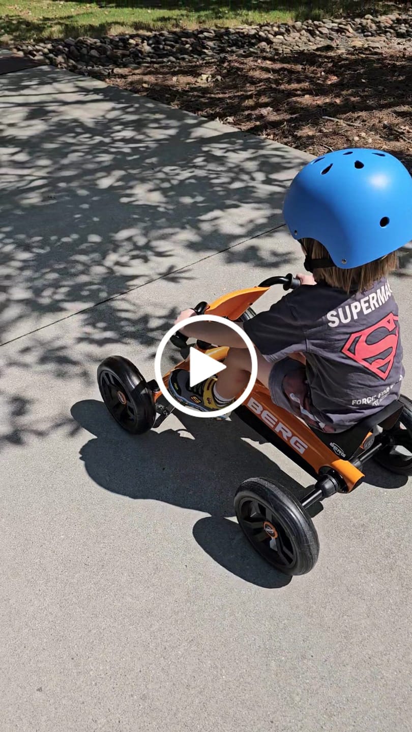 Customer video review of BERG Buzzy