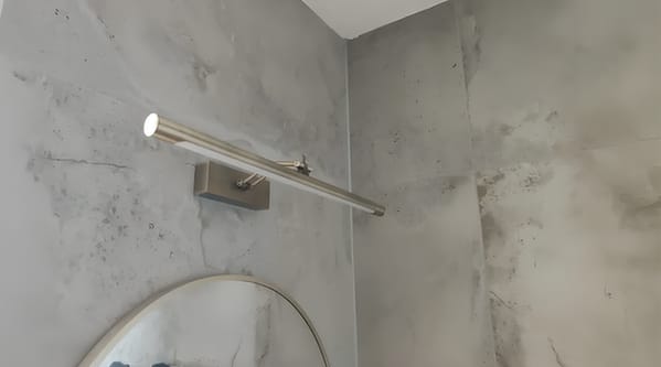 Customer photo review of Arandela Picture Light Bronze LED Quadros Design