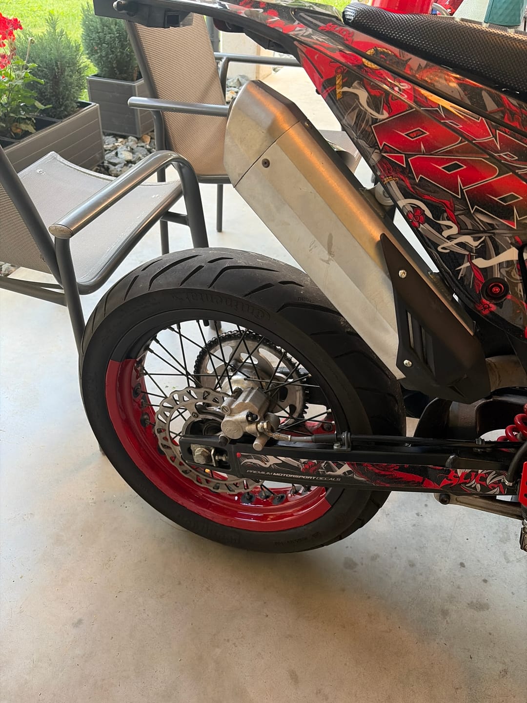 Customer photo review of 50/50 Supermoto Wheel Graphics