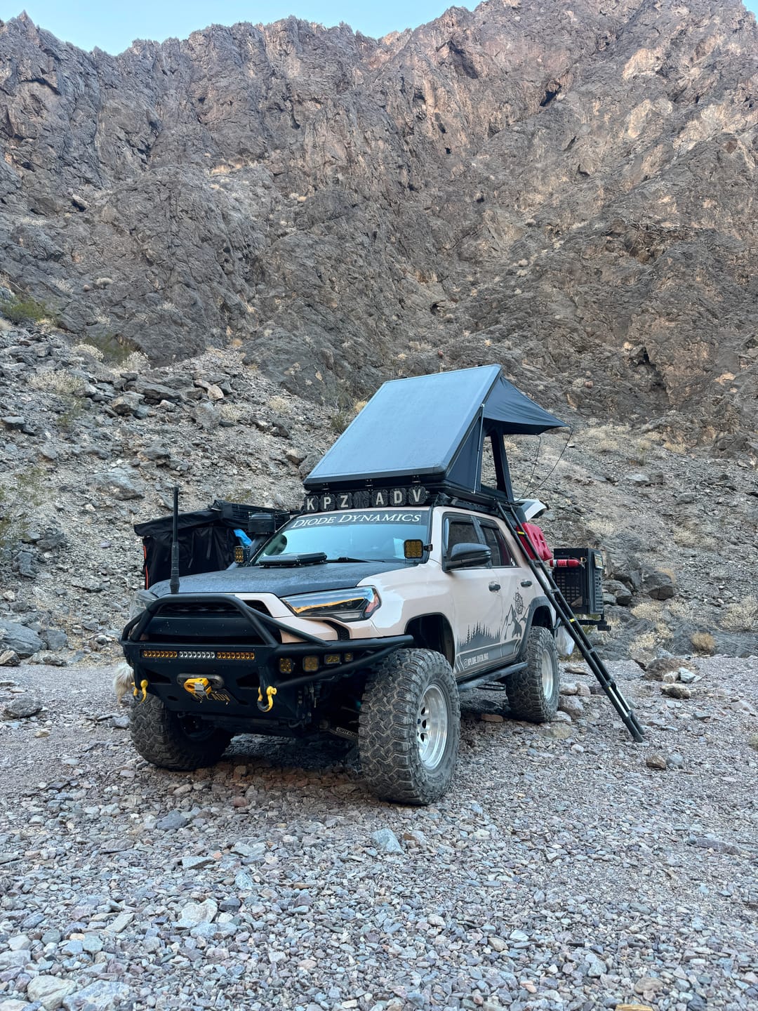 Customer photo review of OPENROAD Aluminum Hard Shell Roof Top Tent - EdgeRoof Series